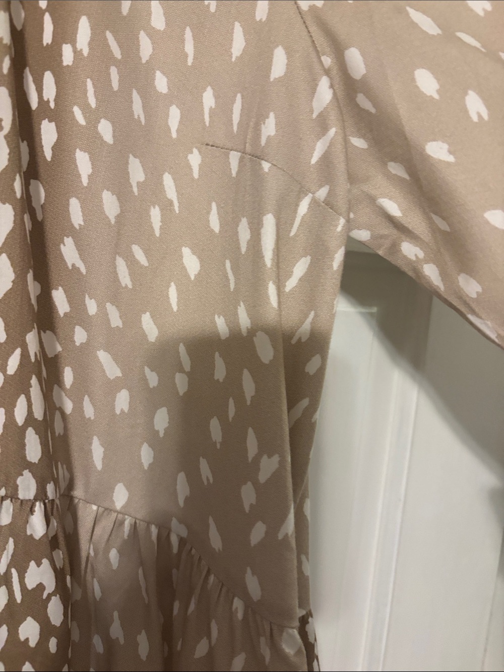 Like New!! Tuckernuck Beige and White Spot Midi Dress - Picture 5 of 11